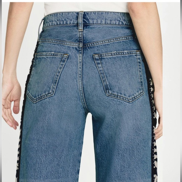 Le Jane Crop Crochet in Baines Clean - Picture 4 of 9